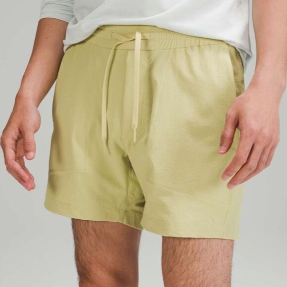 Lululemon Bowline Short 5" Stretch Ripstop
Dew Green - Picture 1 of 11